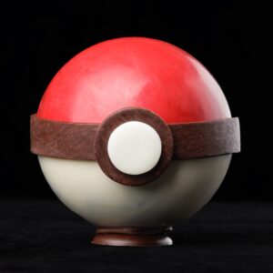 Pokeball et son Pokemon en chocolat noir ou lait