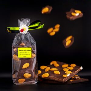 Chocolat Noir amandes torréfiées